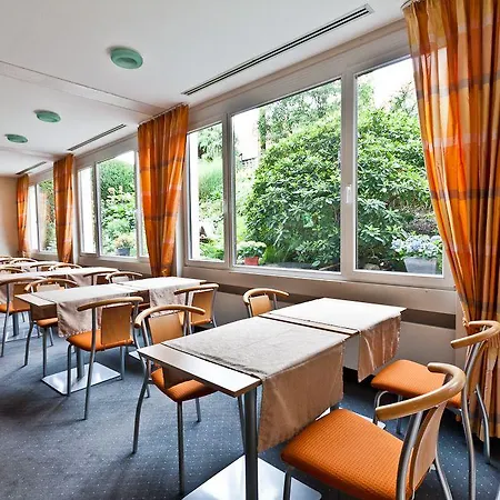 Vetter Hotel 3*